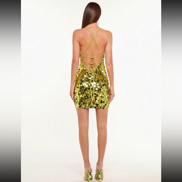 Yellow Sequin Halter Neck Bodycon Dress For Nightclub - Picture 4 of 5